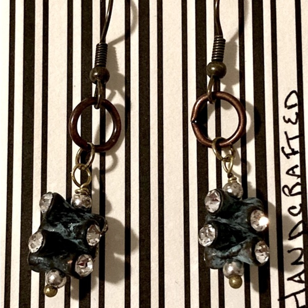 🆕VINTAGE LOOK EARRINGS IN RUSTIC COLORS